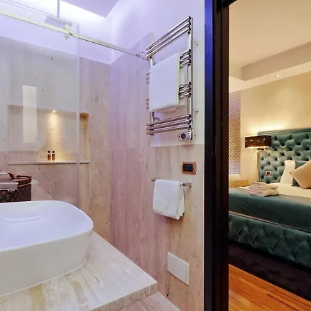 Spanish Hills Collection Luxury & Jacuzzi Pensjonat 4*