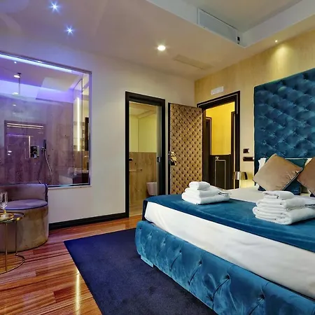 Spanish Hills Collection Luxury & Jacuzzi Pensjonat 4*