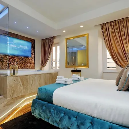Spanish Hills Collection Luxury & Jacuzzi 4*