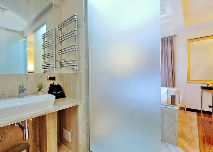 Spanish Hills Collection Luxury & Jacuzzi Pensionat Rom