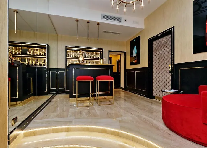 Spanish Hills Collection Luxury & Jacuzzi Pensionat Rom