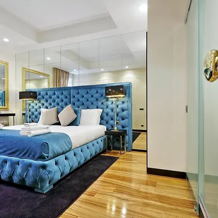 Guest house Spanish Hills Collection Luxury & Jacuzzi